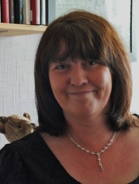 Angela Marsons - author