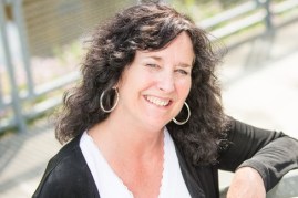 Amanda Hughes author