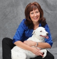 Diane Kelly - author