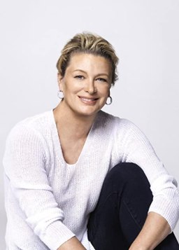 Kristin Hannah - author