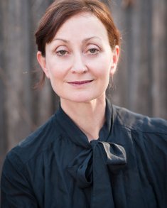 Caroline Lee - narrator