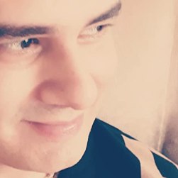 Rishi Vohra - author