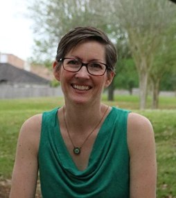 Stephanie Graves - author