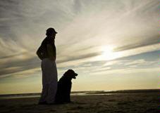 Spencer Quinn - author