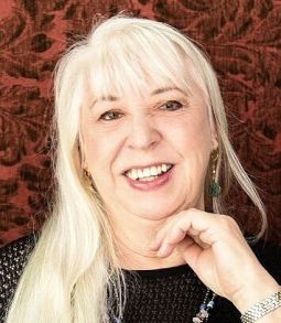 Sheila Lowe - author