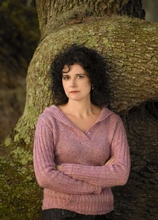 Mary Anna Evans - author