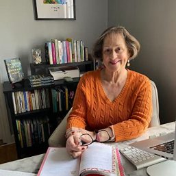 Lynne Reeves - author