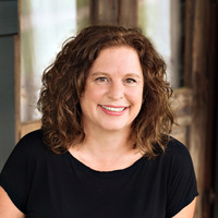 Ashley Elston - author